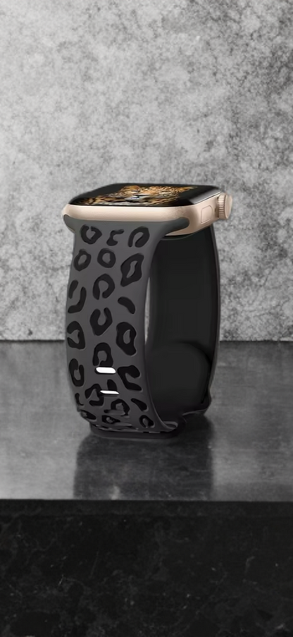 Engraved Leopard Sport Band for Apple Watch – Bold Elegance, Everyday Comfort